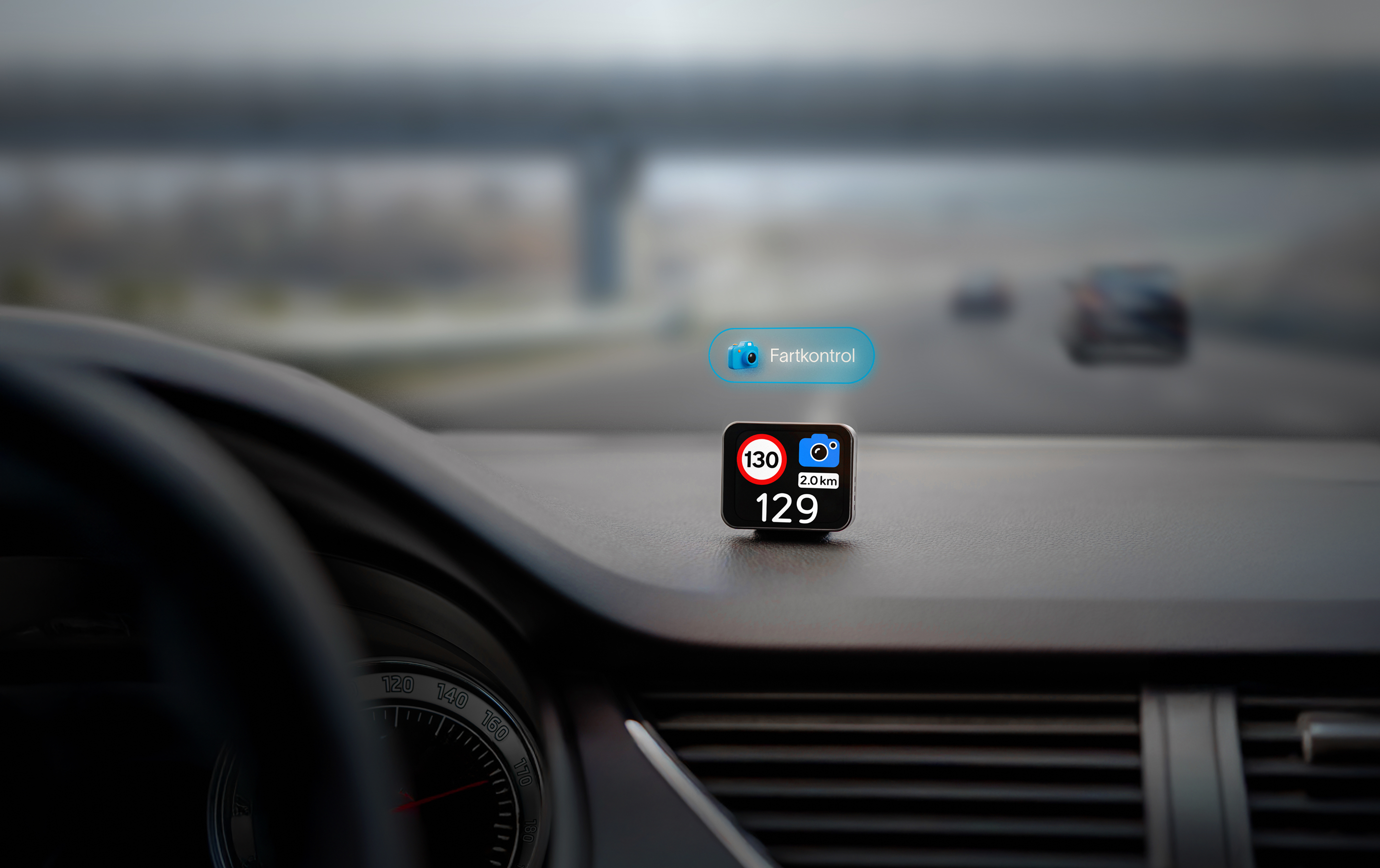 Produktet monteret i forruden